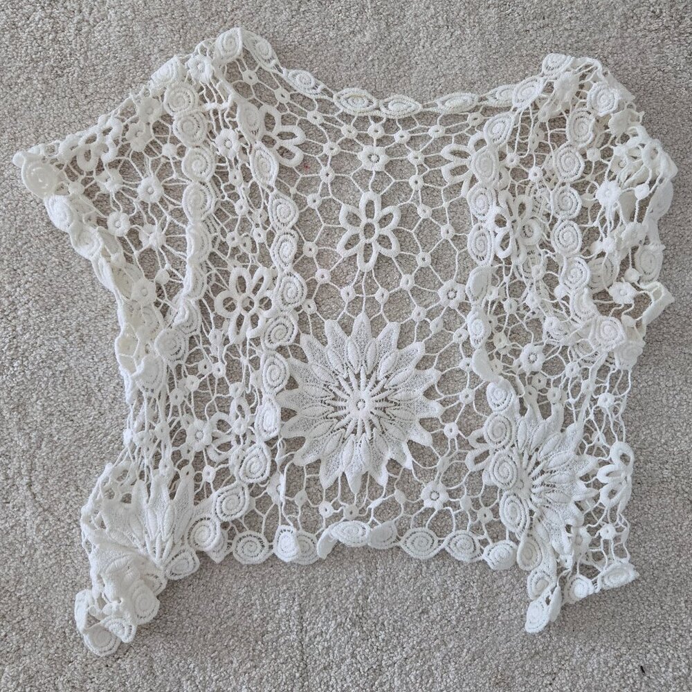 Crochet blouse - Picture 2 of 5